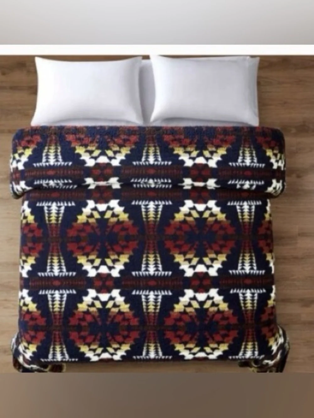 Pendleton King Size Legend Lake Sherpa Fleece Blanket Soft Cozy Plush Bedding